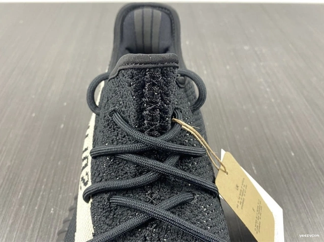 Yeezy White Core Adidas Boost BY1604 Black V2 350 1022